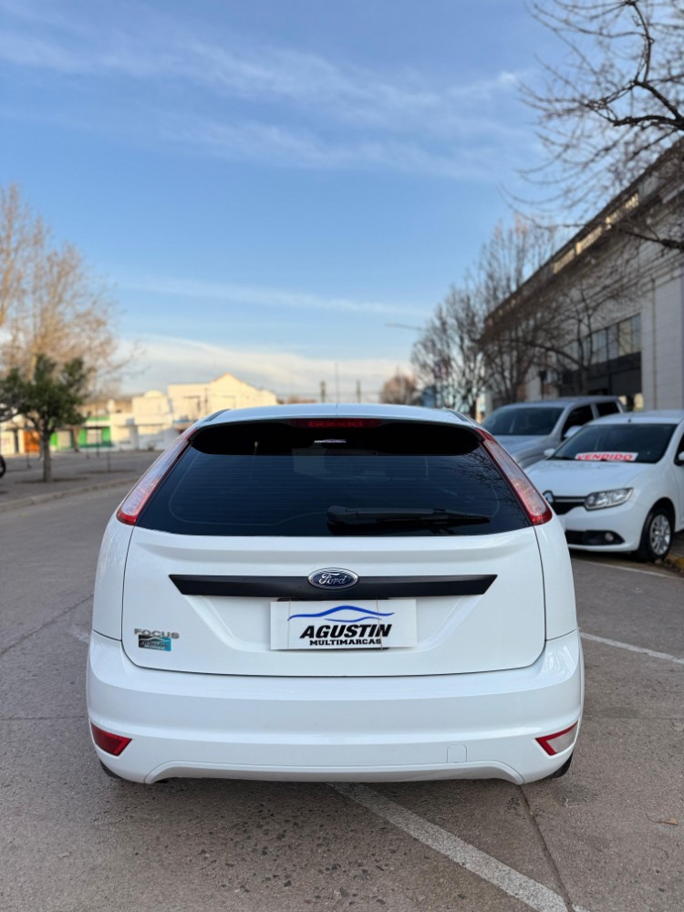 Ford FOCUS 1.6 — foto 3